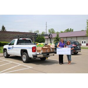 CANCO Employees Make a Difference for Muscatine Humane Society
